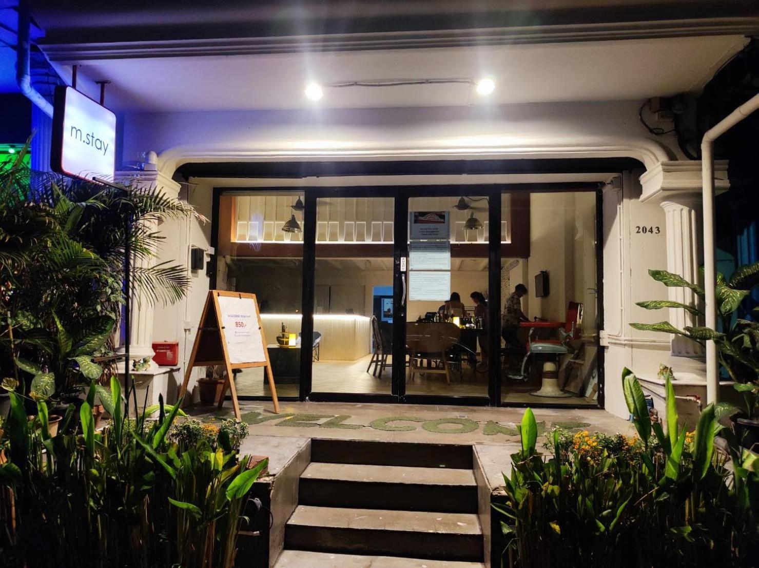 Mstay Bangkok Bagian luar foto