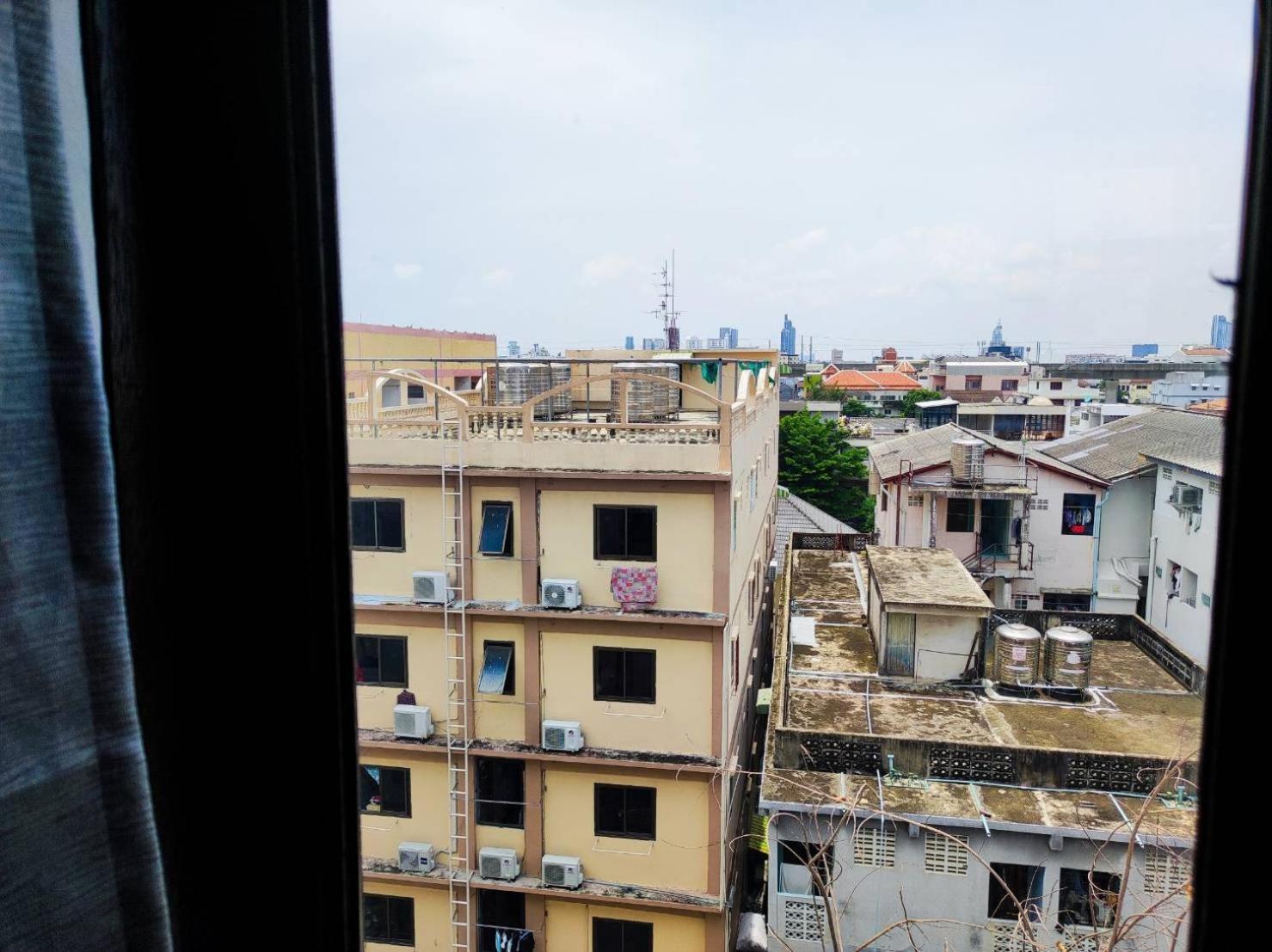 Mstay Bangkok Bagian luar foto